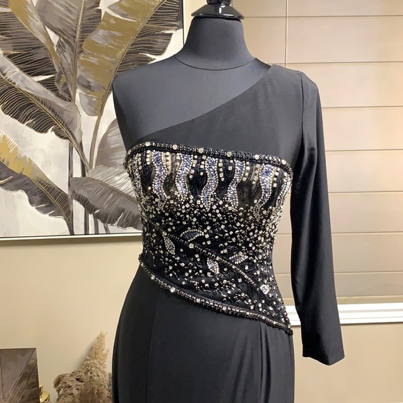 Xcite black dress - Picture 4 of 16